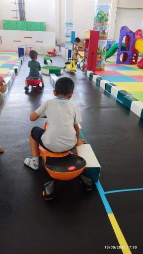 عکس خانه بازی سرپوشیده