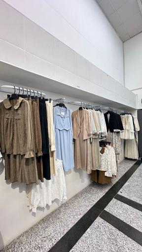 عکس فروشگاه عدد سیزده