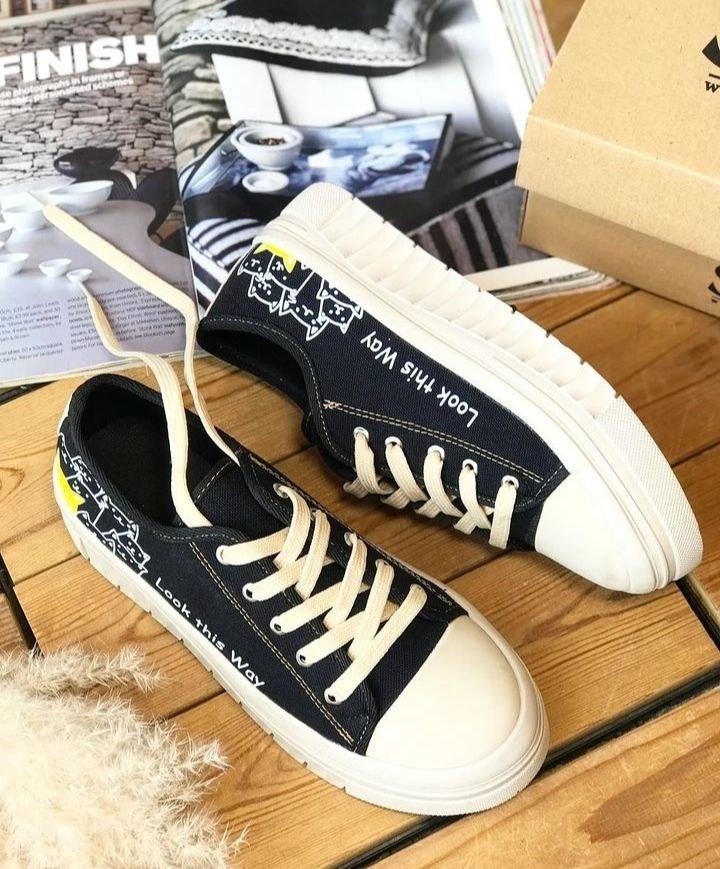 عکس فروشگاه کیف و کفش آی تک