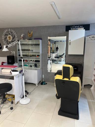 عکس سالن زیبایی و آموزشگاه فرزانه احمدی