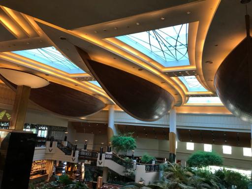 رستوران لوتوس