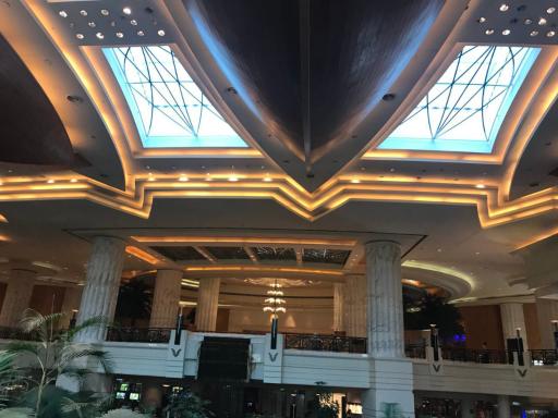 رستوران لوتوس