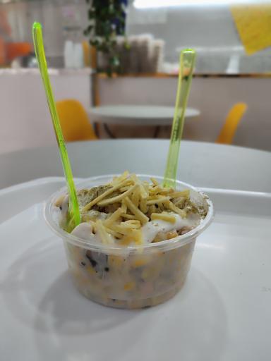 عکس آبمیوه و بستنی یمک
