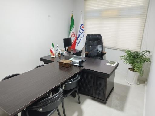عکس بیمه سامان 