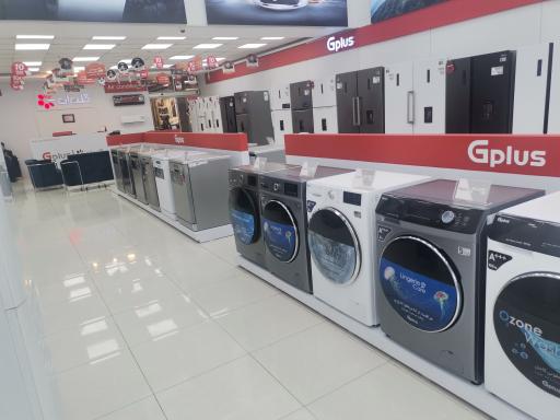 عکس فروشگاه جی پلاس نصف راه