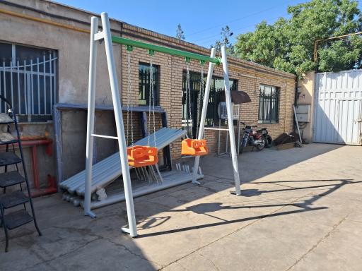 عکس گروه تولیدی سازه های فلزی آبان