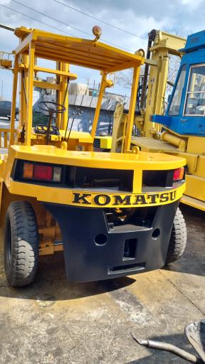 عکس فروشگاه لیفتراک جوکار