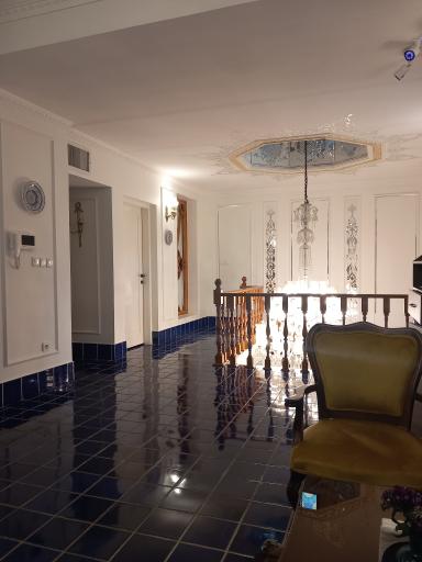 عکس کافه رستوران عمارت آویژه