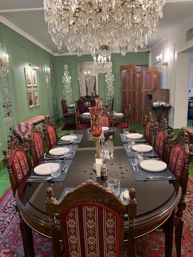 عکس کافه رستوران عمارت آویژه