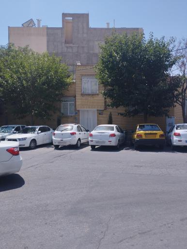 عکس دفتر مرکزی شرکت ویستا مهر ویرا