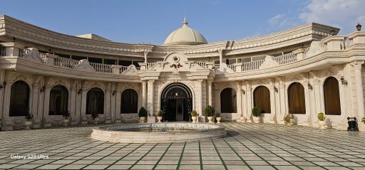 تالار رونیکا پالاس