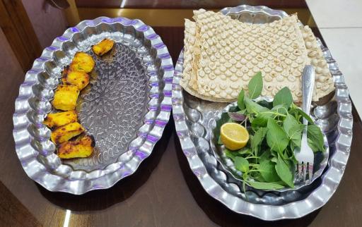 عکس کبابی آقاجون