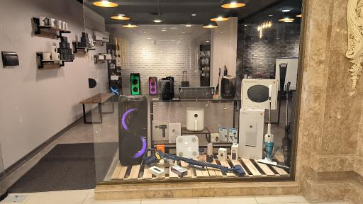 عکس فروشگاه موبایل می تک ایران