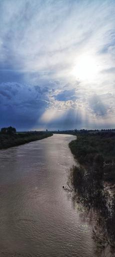 عکس رودخانه جراحی