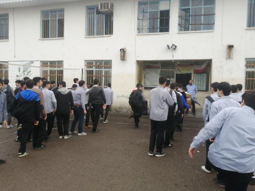 عکس دبیرستان پسرانه شهید بهشتی 