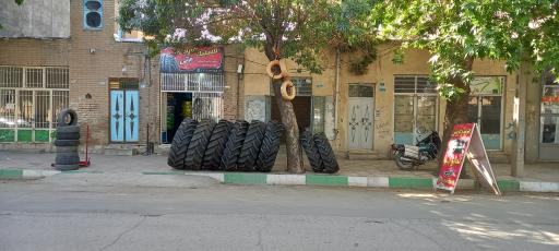 عکس لاستیک فروشی عزتی