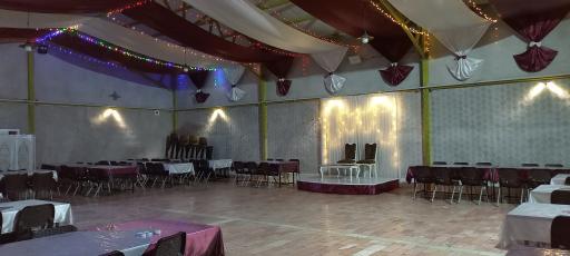 عکس باغ سالن رویال