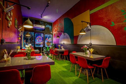 عکس فست فود فلای فود