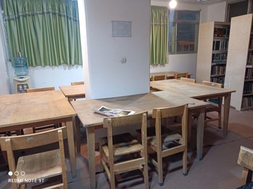 عکس کتابخانه مسجد امام حسین 