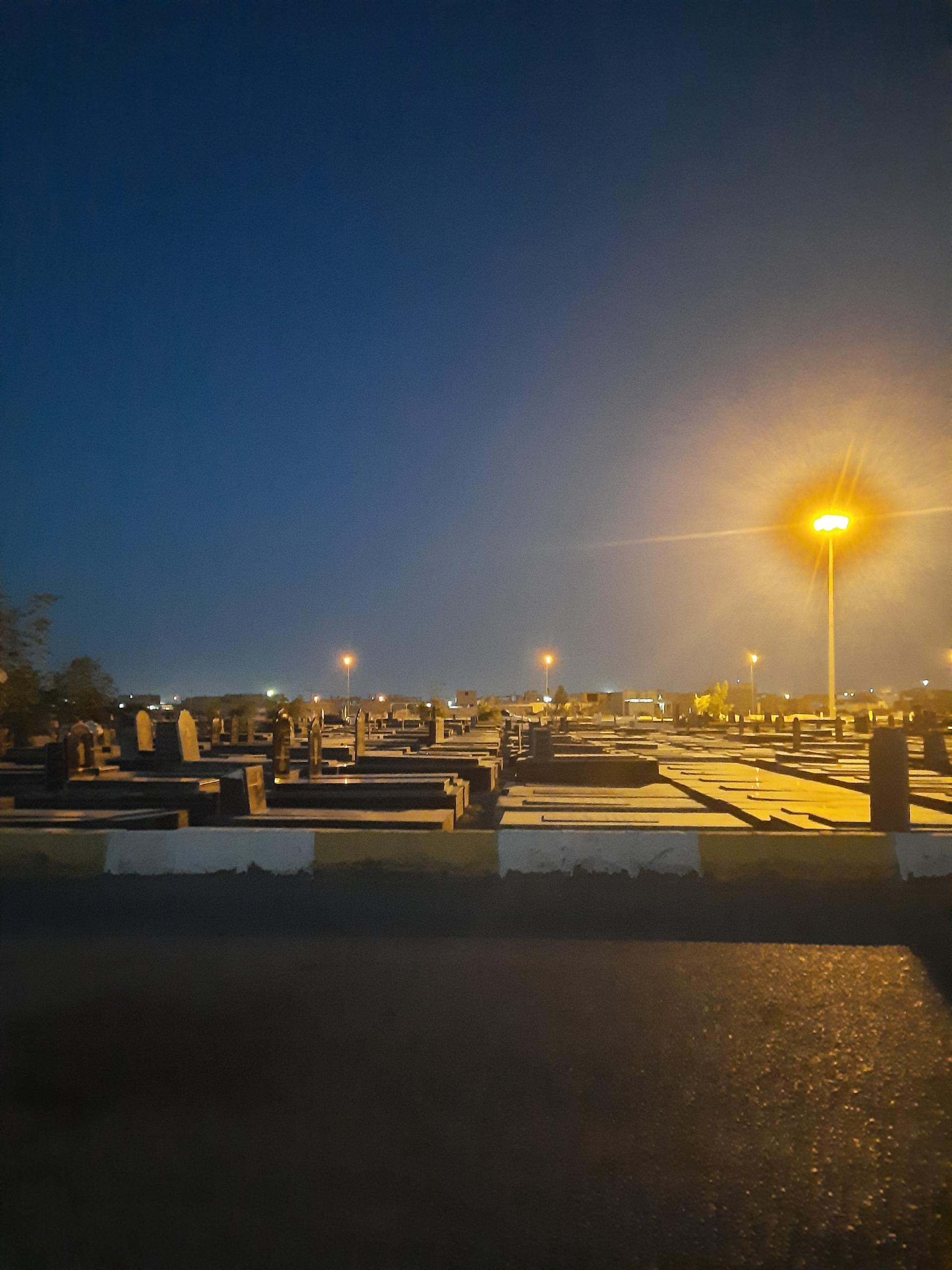 عکس آرامستان جدید شهر زابل