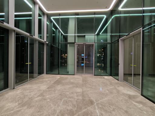 عکس مرکز خرید روبان نور