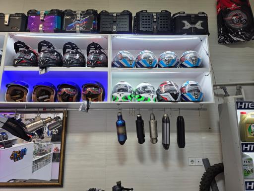 لوازم موتورسیکلت موتو کرج محبی