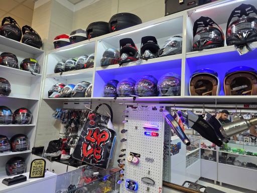 عکس لوازم موتورسیکلت موتو کرج محبی