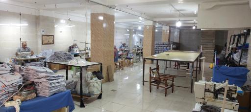 عکس تولیدی لباس کار و‌ ایمنی بحرینی