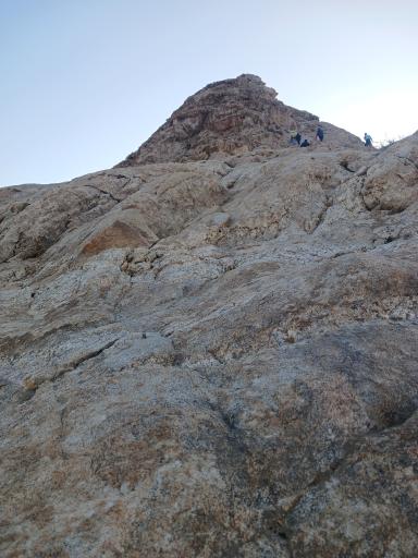 عکس قله چینگ‌کلاغ