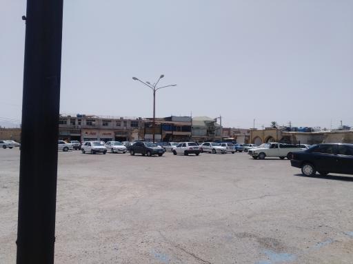 عکس پارکینگ عمومی بازار قیصریه 