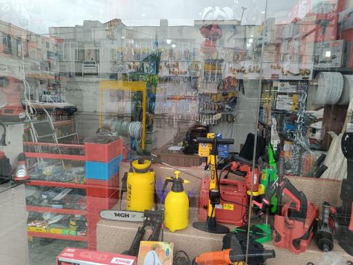 عکس فروشگاه ابزار آلات جهان خواهان