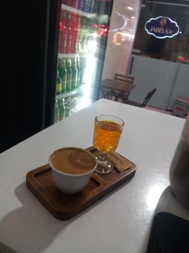 عکس کافه قهوه تایم