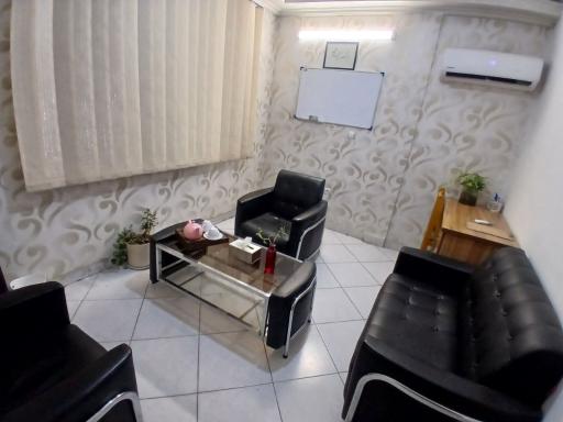 عکس مرکز مشاوره اندیشه و احساس 