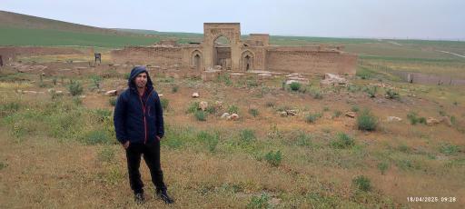 عکس رباط و کاروانسرای شرف