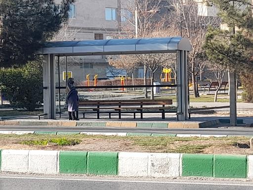 عکس ایستگاه اتوبوس شهید فلاحی 44