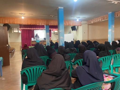 عکس دبستان دخترانه سیدان