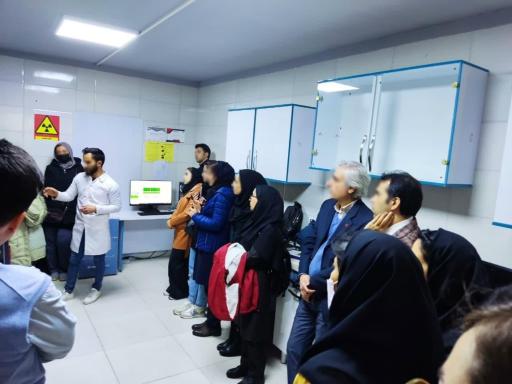 عکس آزمایشگاه مرکزی دانشگاه خوارزمی 