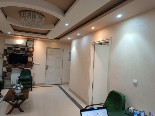 عکس دفتر وکالت سلمان قبادی لاریمی