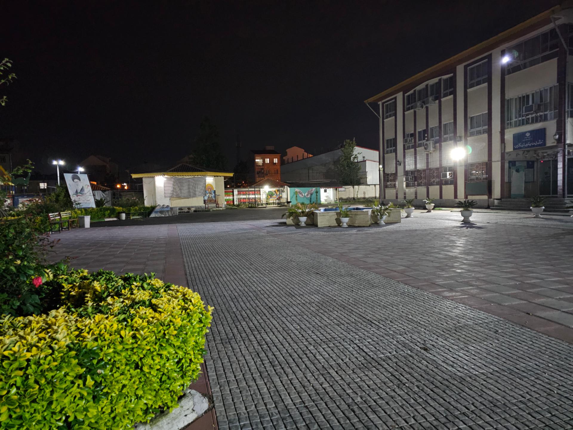 عکس دانشکده فنی و حرفه ای دختران معین رشت