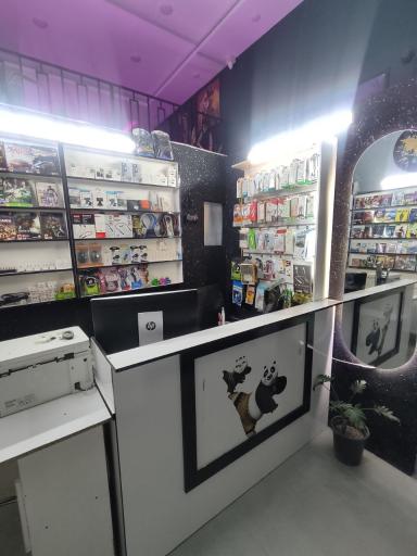 عکس گیم سنتر و محصولات فرهنگی سیسیل