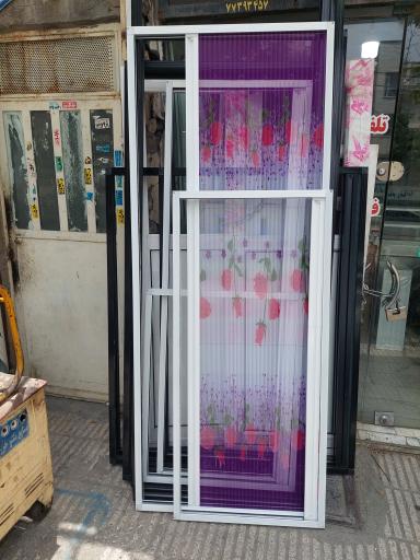 عکس درب و پنجره توری پلیسه زرنگار