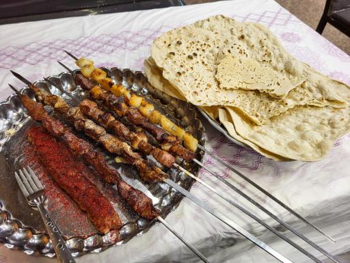 عکس کباب سرای جهان نما