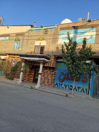 عکس رستوران سنتی ایساتیس با موسیقی زنده