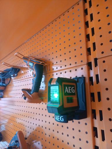 عکس عاملیت مجاز فروش میلواکی و ااگ 