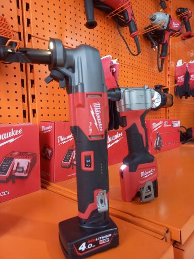 عکس عاملیت مجاز فروش میلواکی و ااگ 