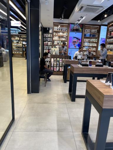 عکس دیجی پویا مرکز پخش موبایل مشهد