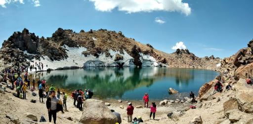 عکس قله سبلان (4811 متر)