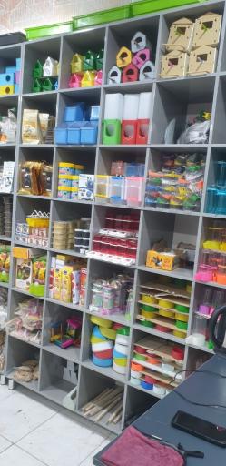 عکس ملزومات پرنده قفس و دان پرنده 