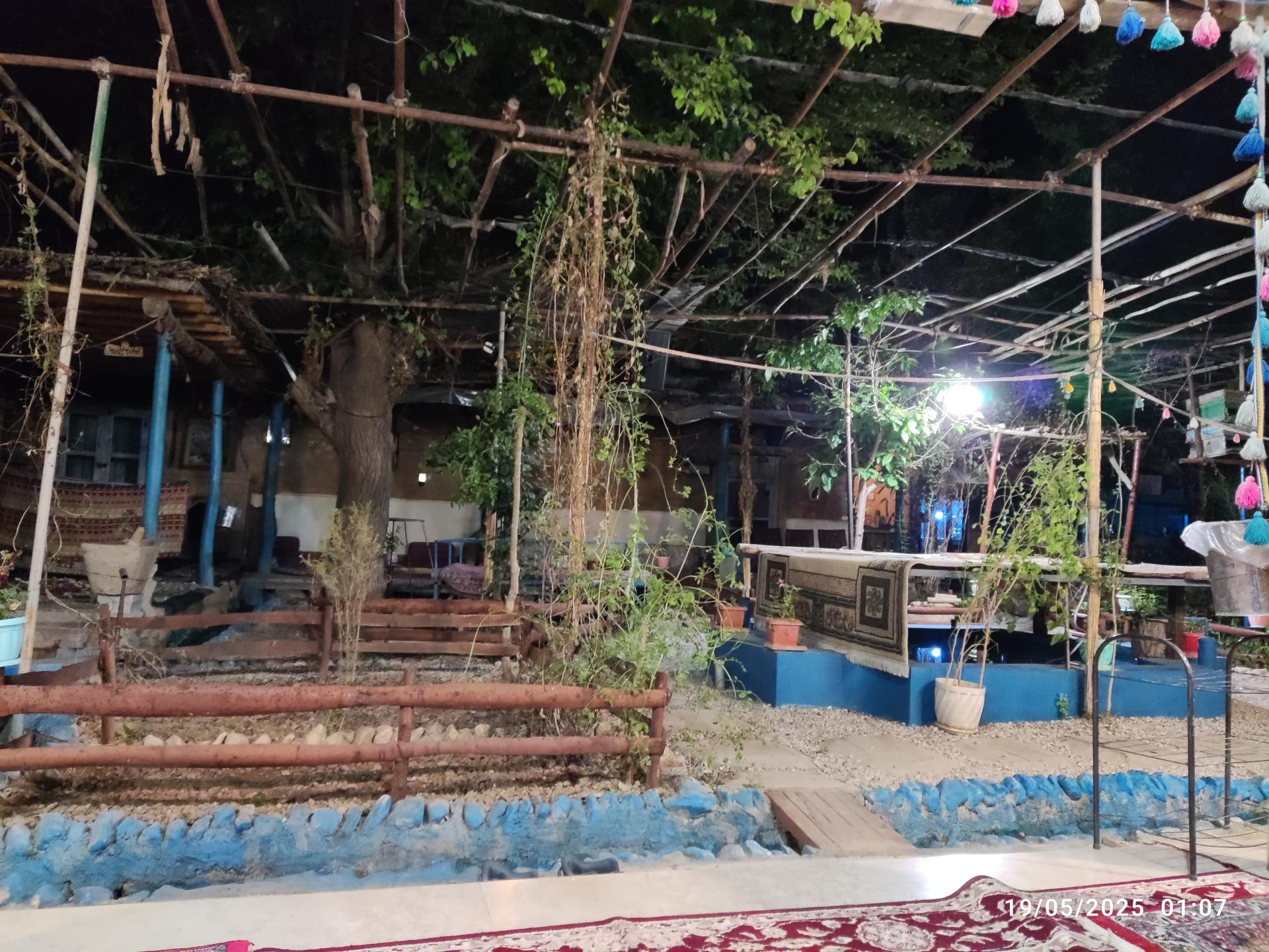 عکس دهکده توریستی هزار چشمه هفشجان