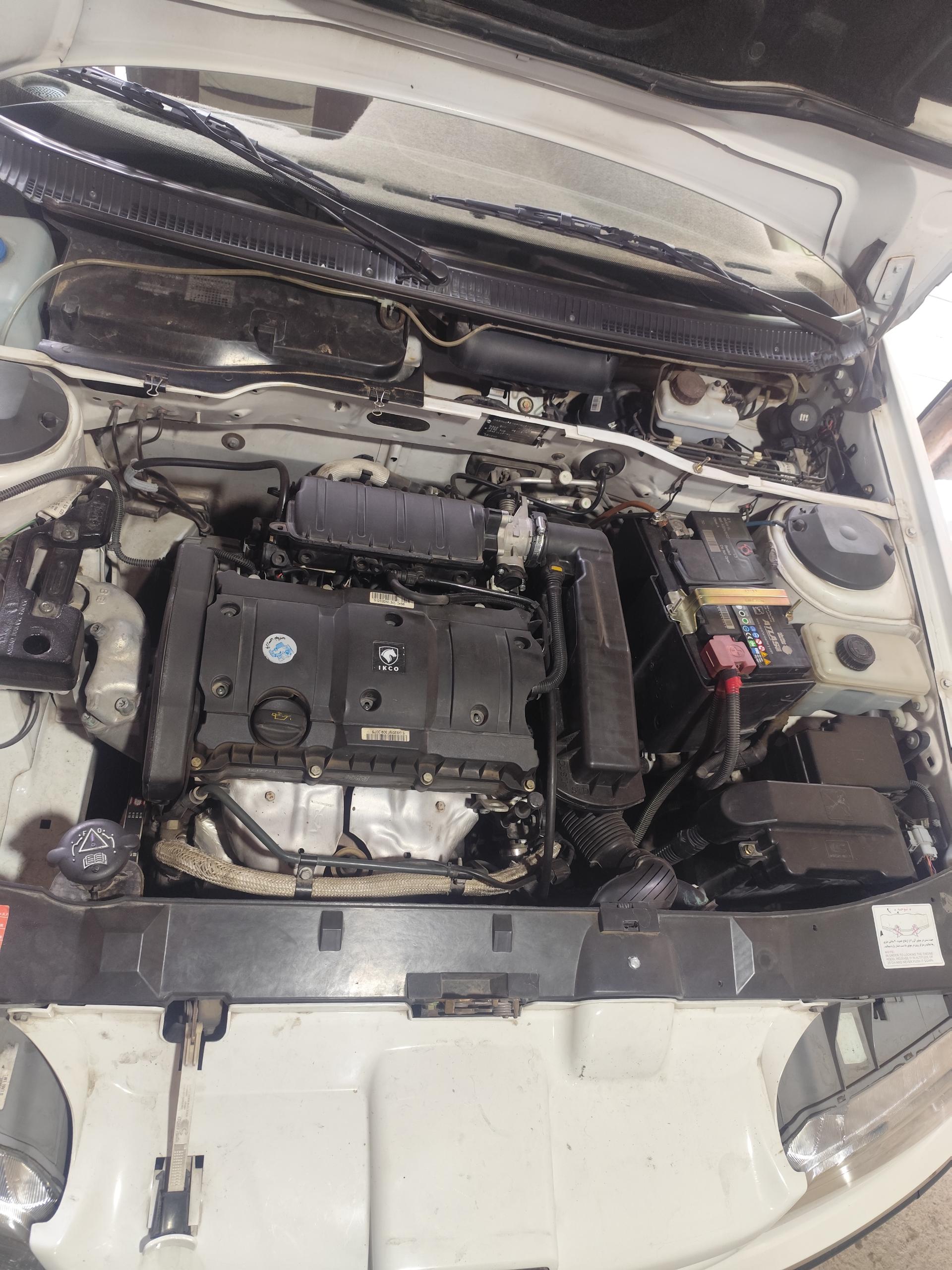 عکس تعمیرگاه مکانیکی و جلوبندی سازی